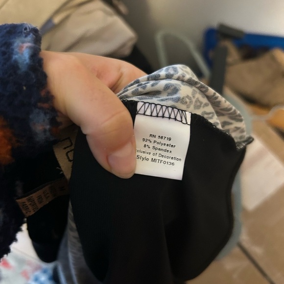 Notations Beaded Animal Print Y2K Top - Picture 4 of 5